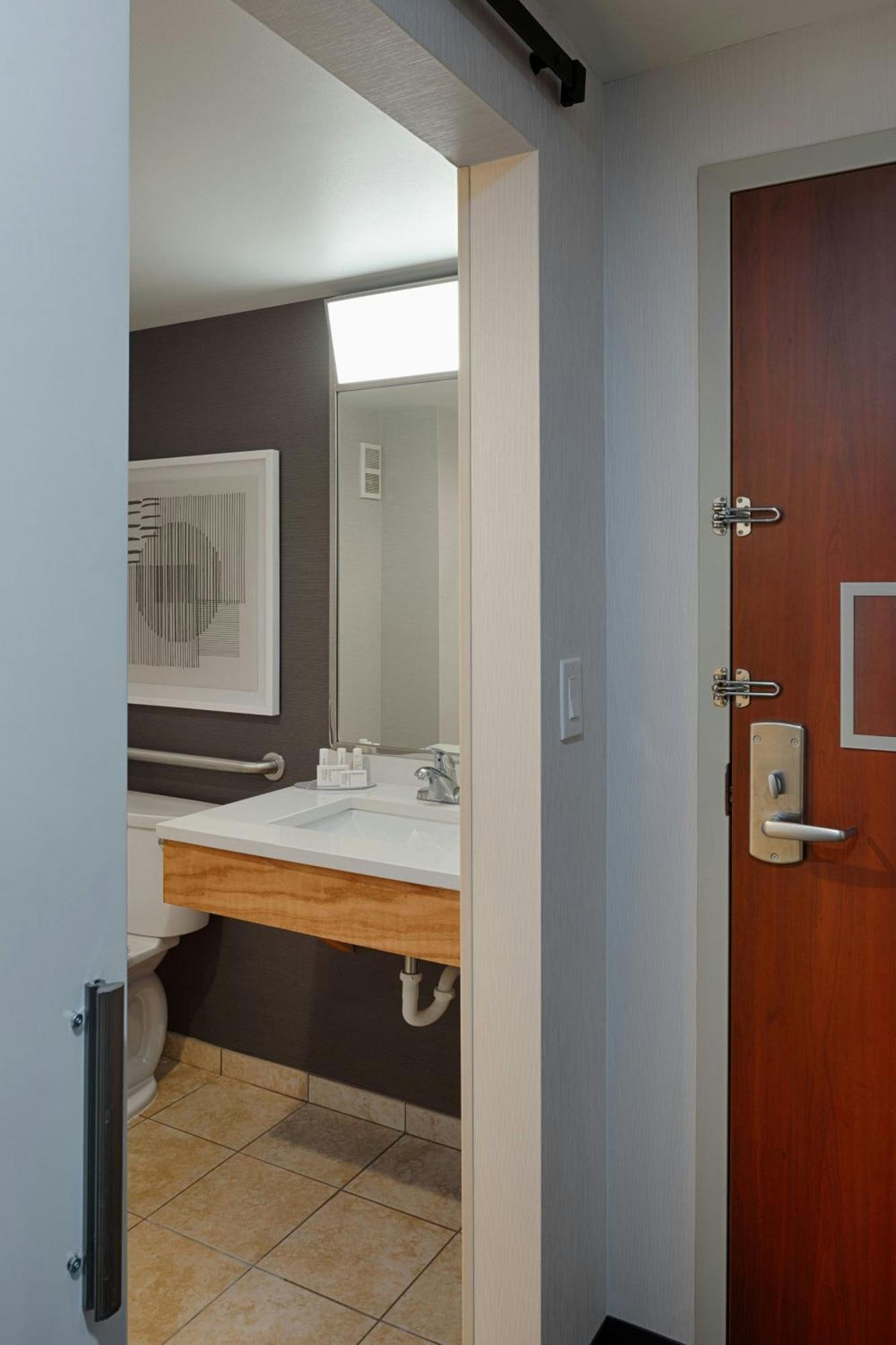 מלון Courtyard By Marriott Springfield Downtown מראה חיצוני תמונה